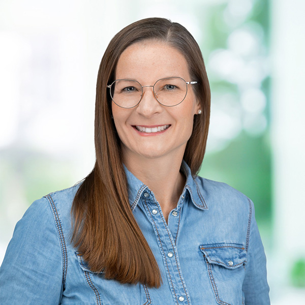 Porträt von Katharina Eckel, Mitarbeitende der VOLKSWAGEN GROUP OTLG